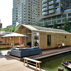 Holiday home Wikkelboats At Floating Rijnhaven