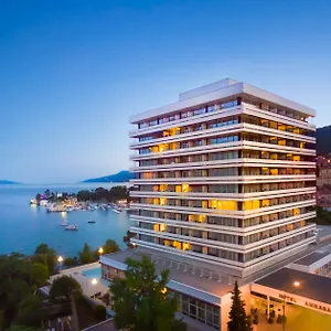 hotellátogatás